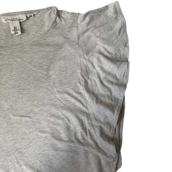 H&M Soft jersey top in a straight style with Flutter sleeves Size XL - Picture 3 of 10